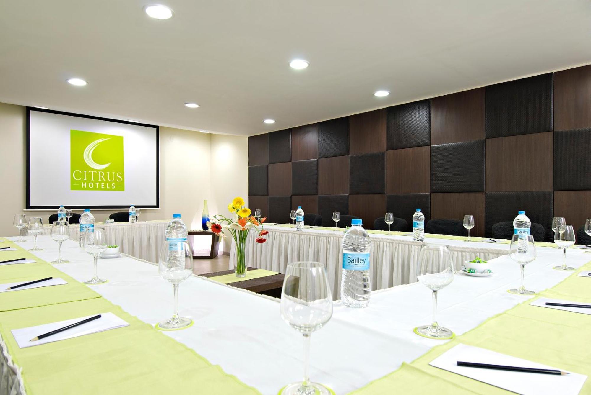 Citrus Hotel Lonavala Dış mekan fotoğraf