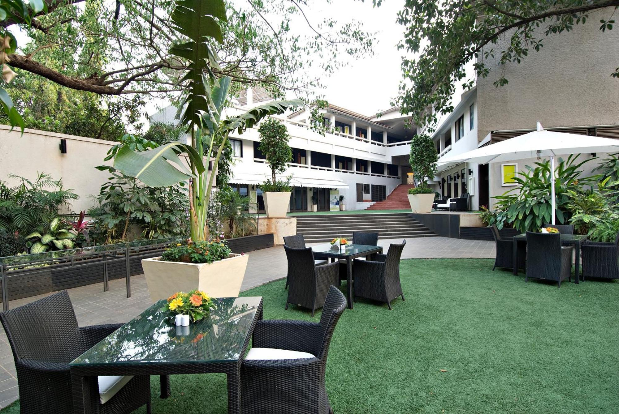 Citrus Hotel Lonavala Dış mekan fotoğraf
