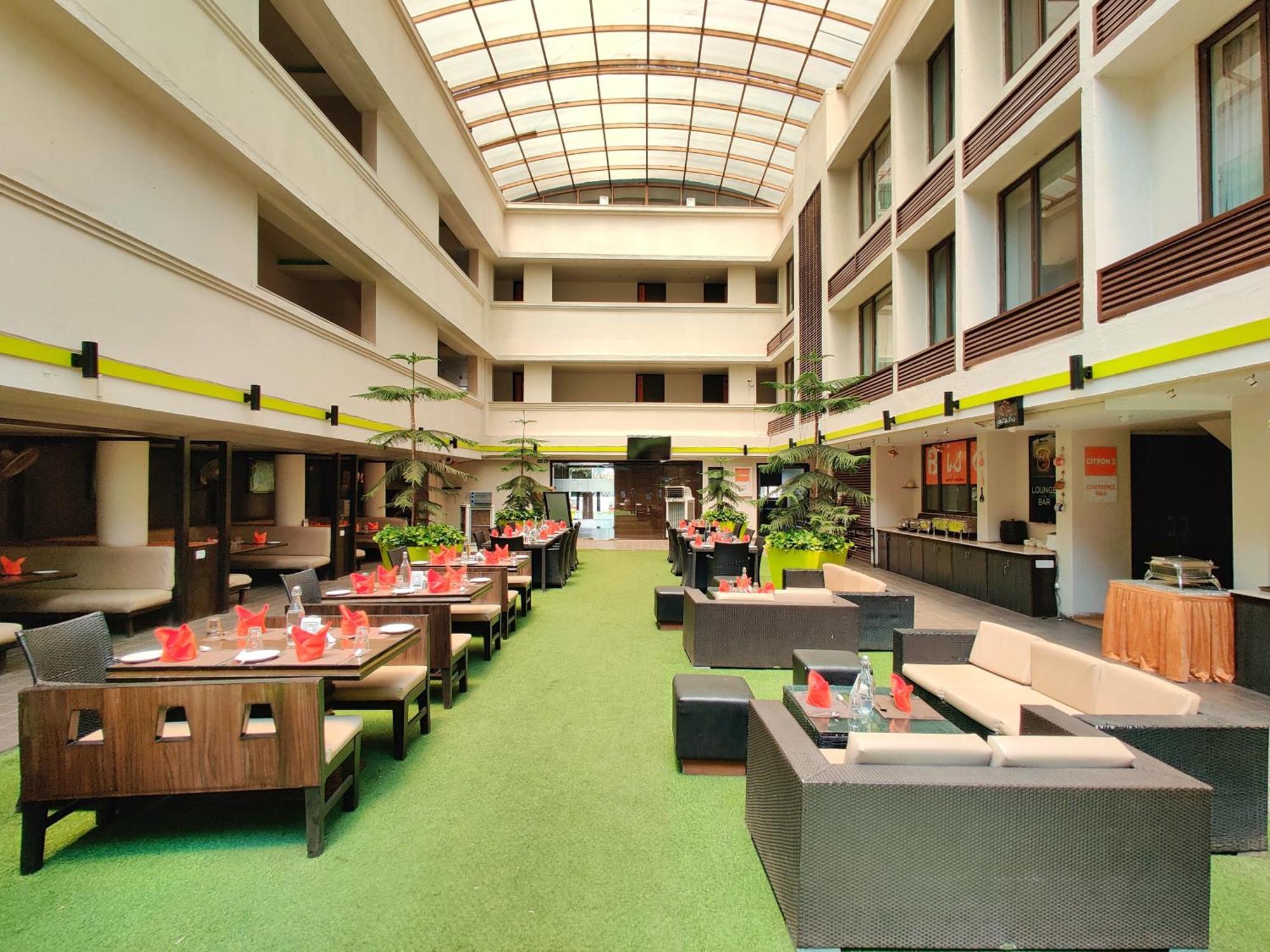 Citrus Hotel Lonavala Dış mekan fotoğraf